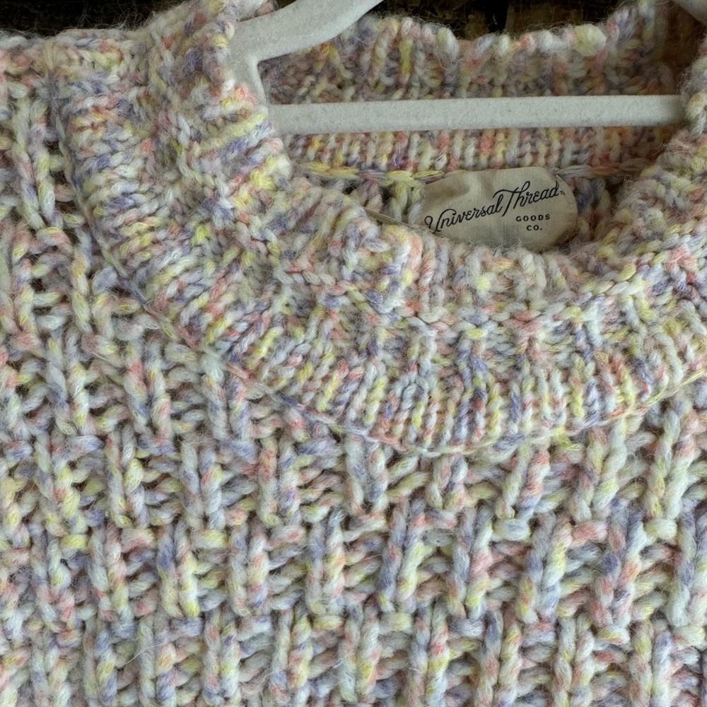 Universal Threads Target Sweater - Picture 2 of 3